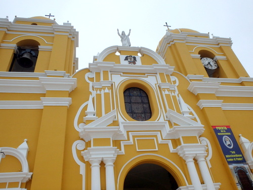 Walk about Trujillo, Peru.